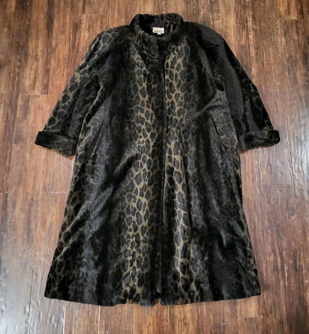 Vintage Lorovi Jacket Women's Size 4 Black Brown Faux Leopard Cheetah 60s 70s